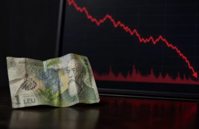 Guvernul admite riscul retrogradării ratingului României la junk. Fitch anunță decizia pe 31 iulie