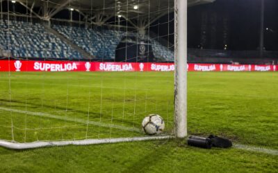 Portarul împrumutat de Dinamo a blocat liderul campionatului și a obținut un egal pentru Corvinul