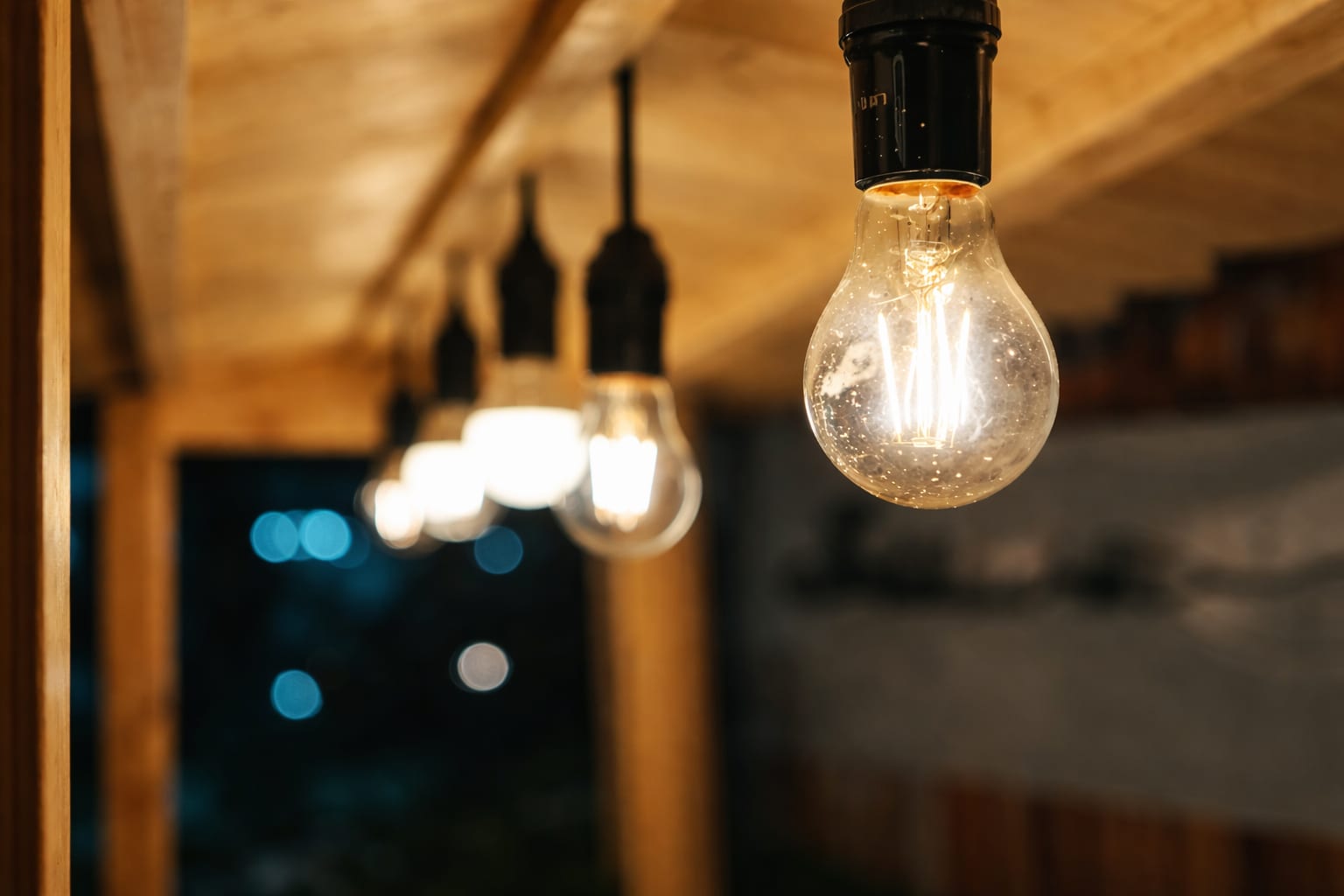Secretar de stat în Ministerul Energiei estimează o scumpire de 5% la electricitate în 2027