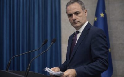 România reduce deficitul bugetar la 48 de miliarde de lei în primele șapte luni pe fondul creșterii datoriei publice