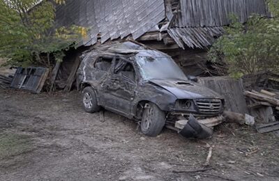 Accident mortal în Mărișel, un autoturism a căzut într-o râpă de peste 50 de metri