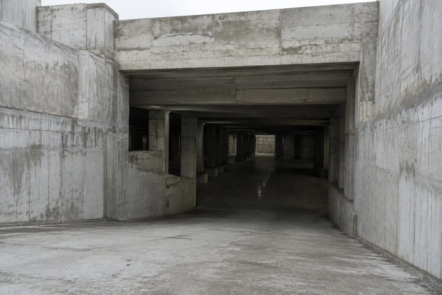 Construcții subterane din beton
