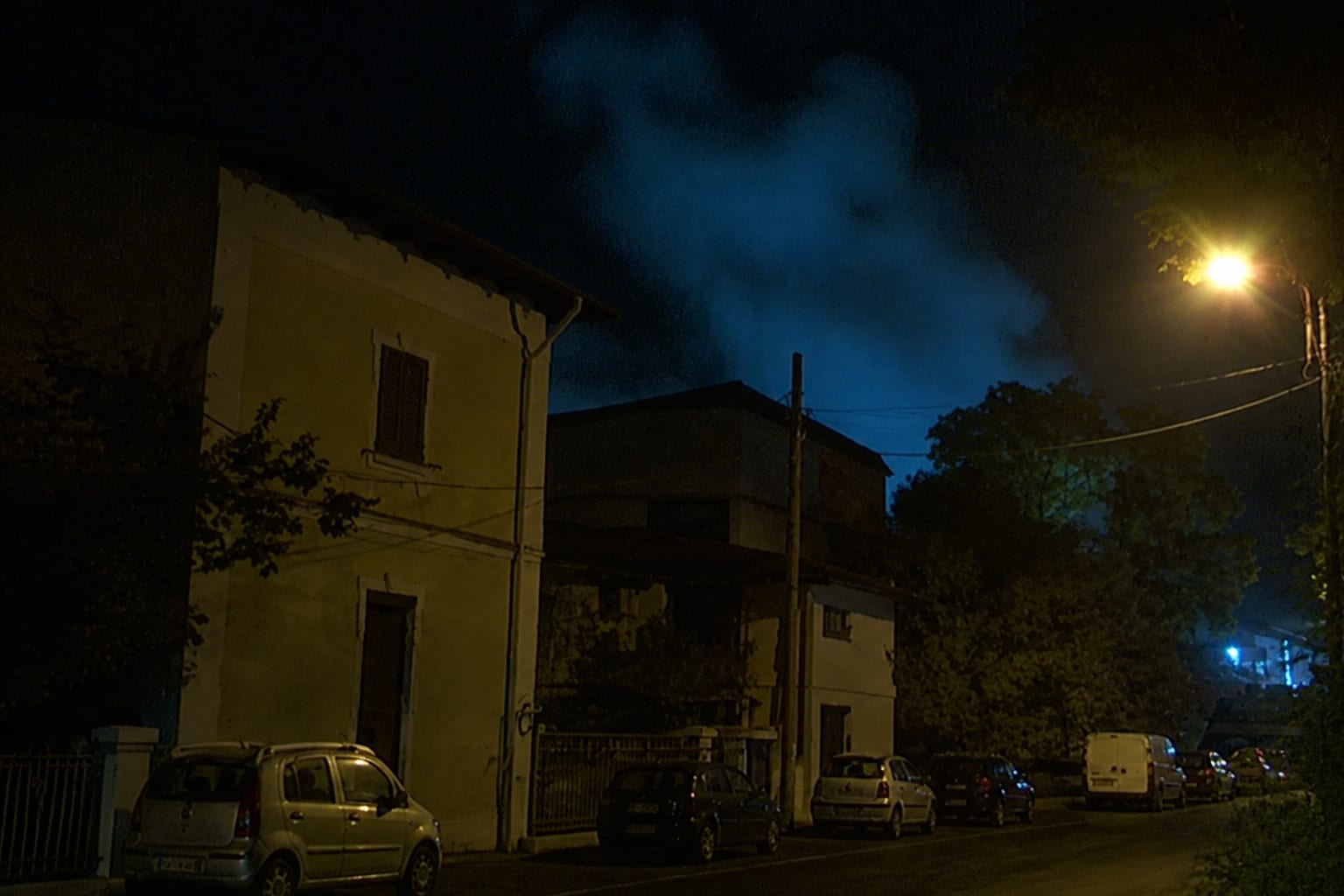 Fumul gros al unui incendiu